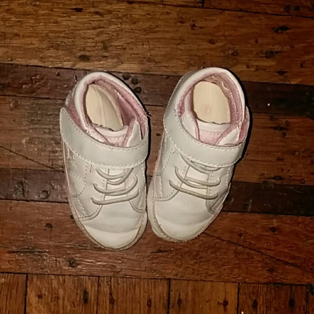 Infant shoes